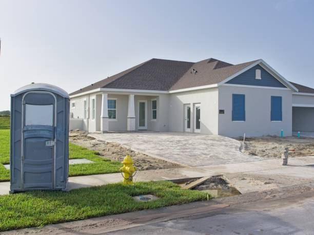 Portable Toilet Options We Offer in Harristown, IL